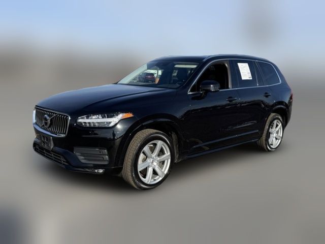 2022 Volvo XC90 Momentum