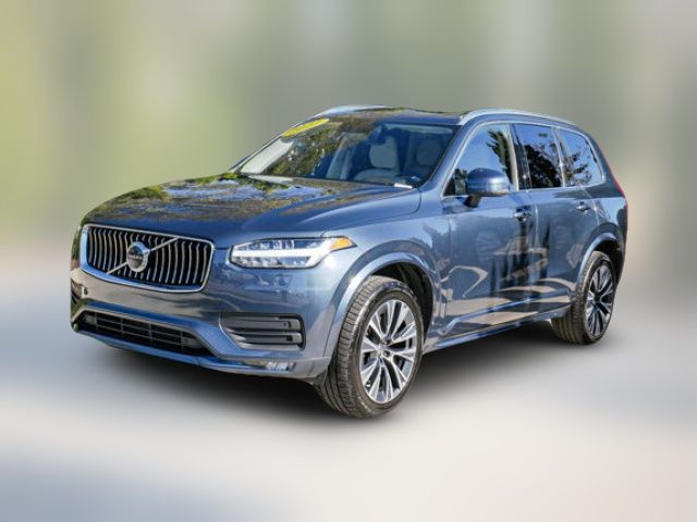 2022 Volvo XC90 Momentum