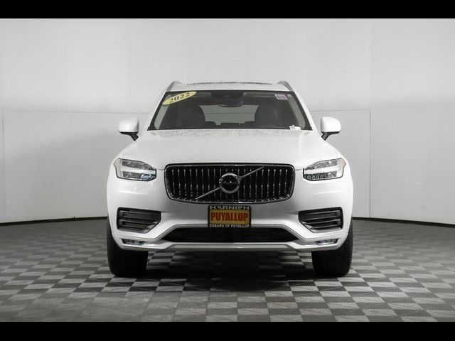 2022 Volvo XC90 Momentum