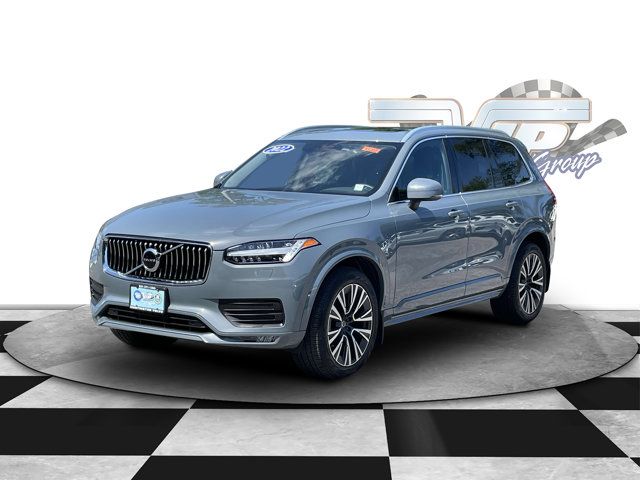 2022 Volvo XC90 Momentum