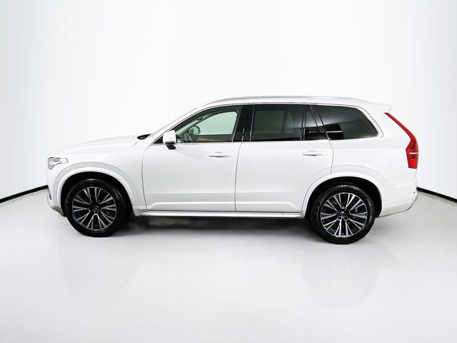 2022 Volvo XC90 Momentum