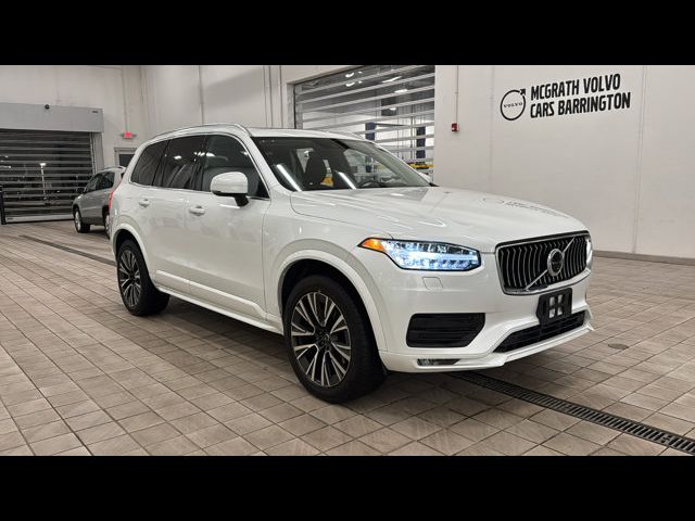 2022 Volvo XC90 Momentum