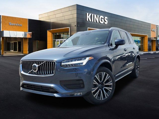 2022 Volvo XC90 Momentum