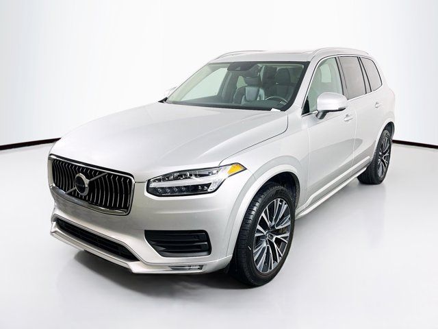 2022 Volvo XC90 Momentum