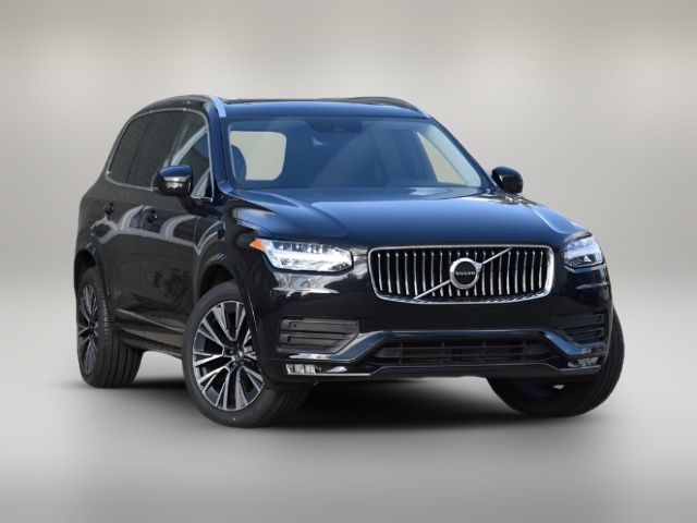 2022 Volvo XC90 Momentum