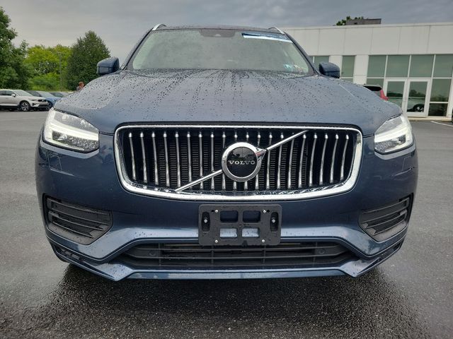 2022 Volvo XC90 Momentum