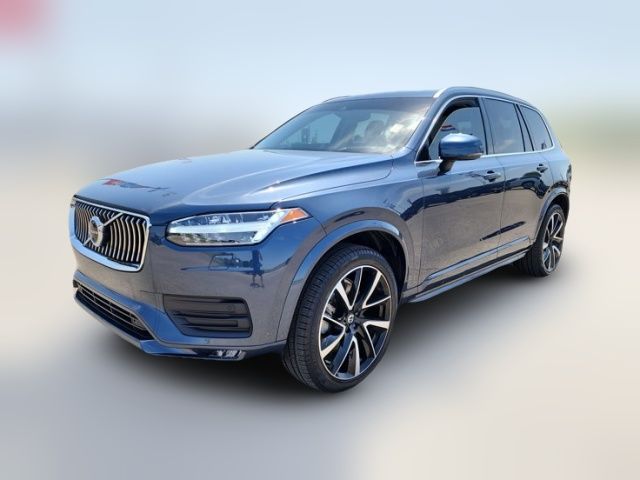 2022 Volvo XC90 Momentum