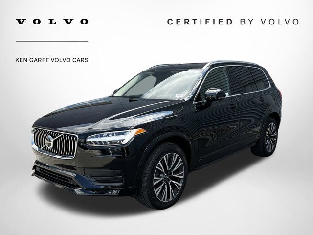 2022 Volvo XC90 Momentum