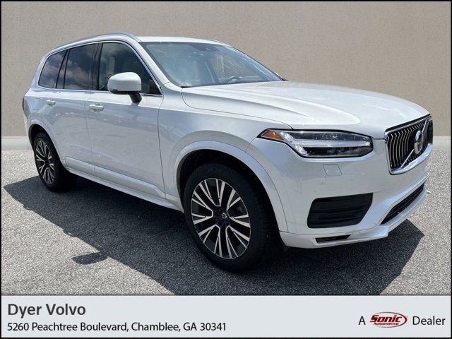 2022 Volvo XC90 Momentum