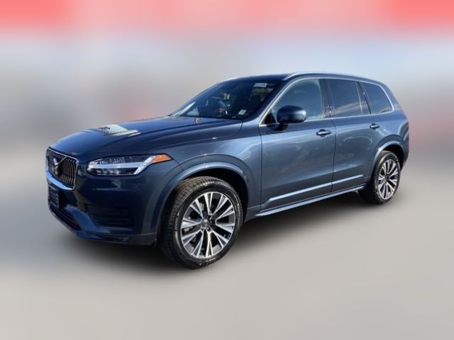 2022 Volvo XC90 Momentum