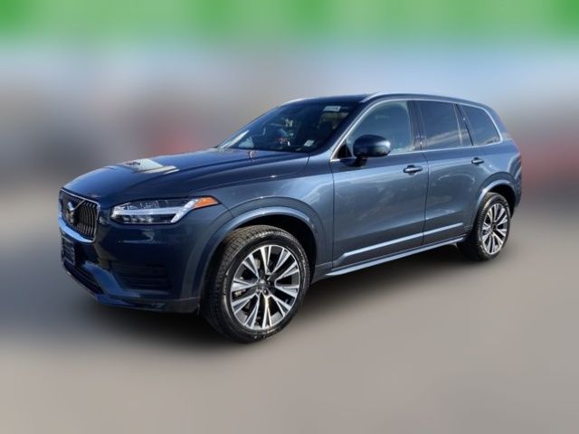 2022 Volvo XC90 Momentum