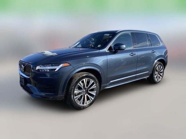 2022 Volvo XC90 Momentum