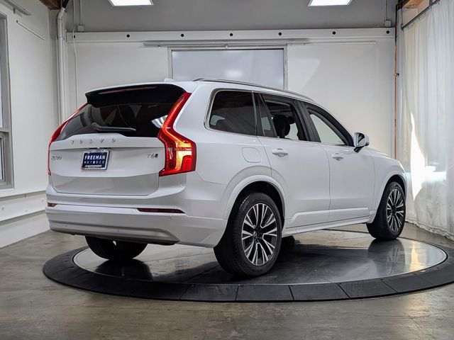 2022 Volvo XC90 Momentum