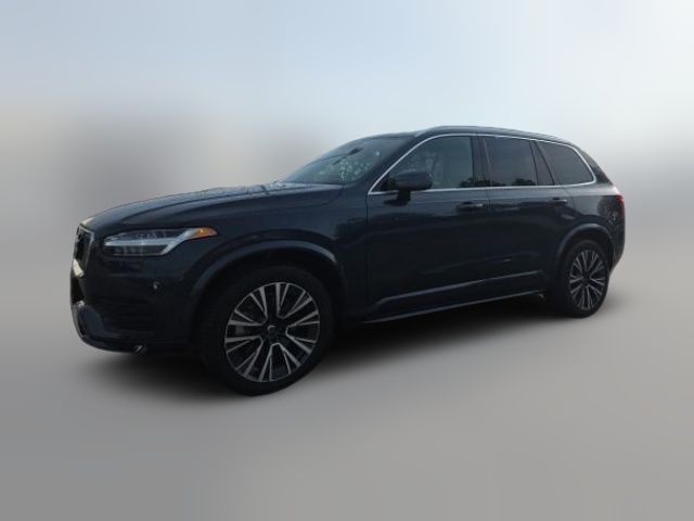 2022 Volvo XC90 Momentum