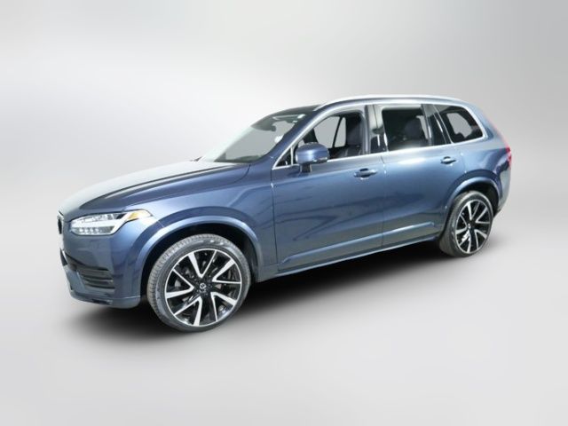 2022 Volvo XC90 Momentum