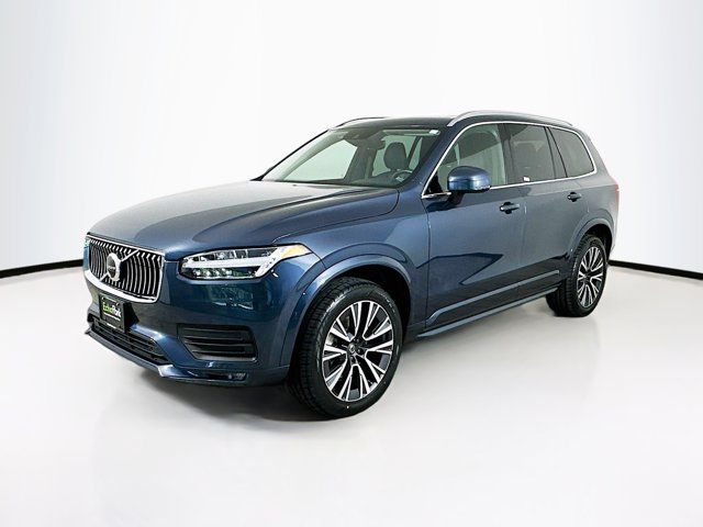 2022 Volvo XC90 Momentum