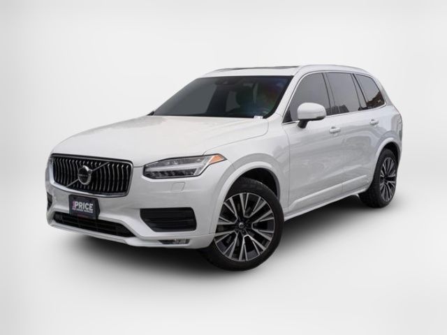 2022 Volvo XC90 Momentum