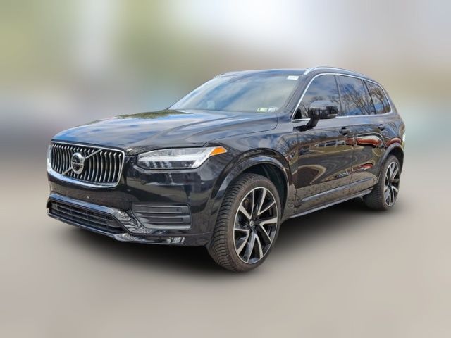 2022 Volvo XC90 Momentum