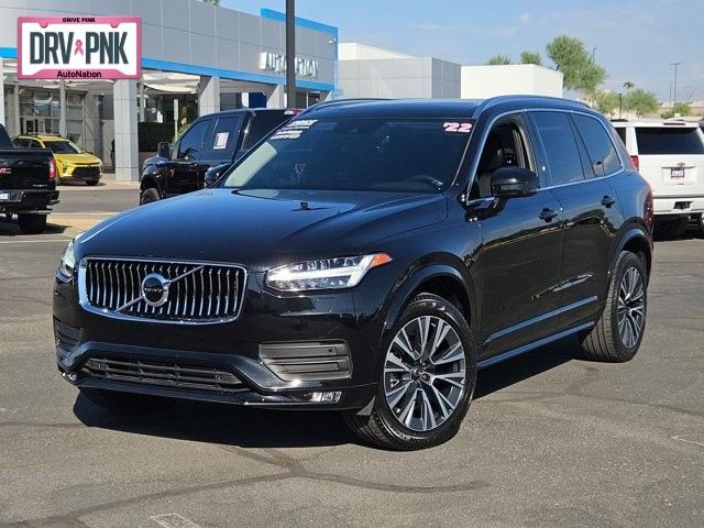 2022 Volvo XC90 Momentum