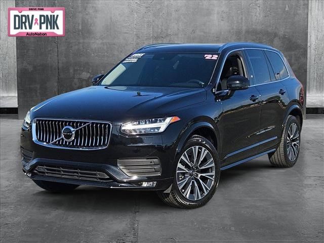 2022 Volvo XC90 Momentum