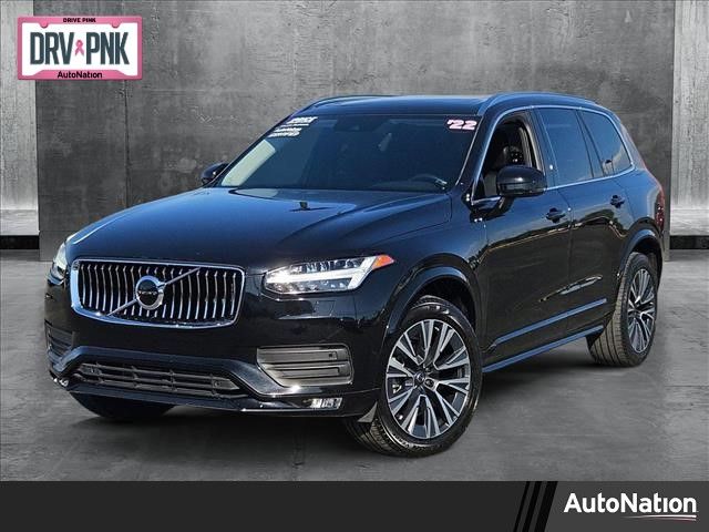 2022 Volvo XC90 Momentum