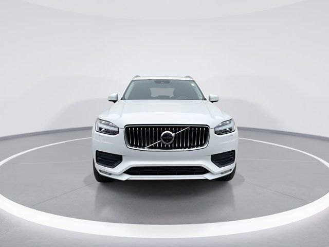 2022 Volvo XC90 Momentum