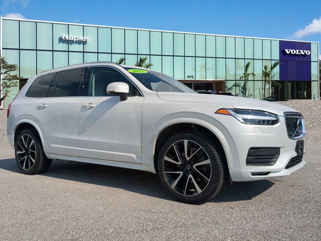 2022 Volvo XC90 Momentum