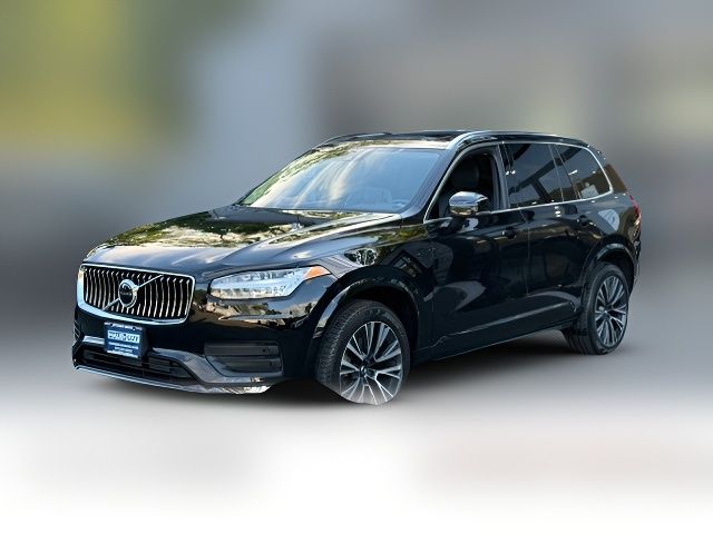 2022 Volvo XC90 Momentum