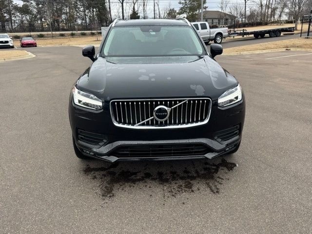 2022 Volvo XC90 Momentum