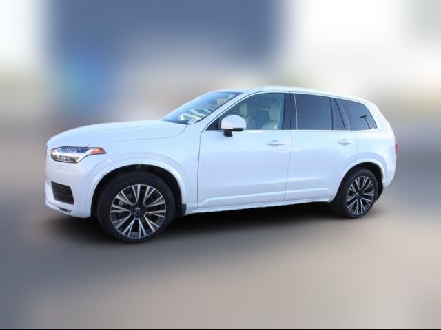 2022 Volvo XC90 Momentum