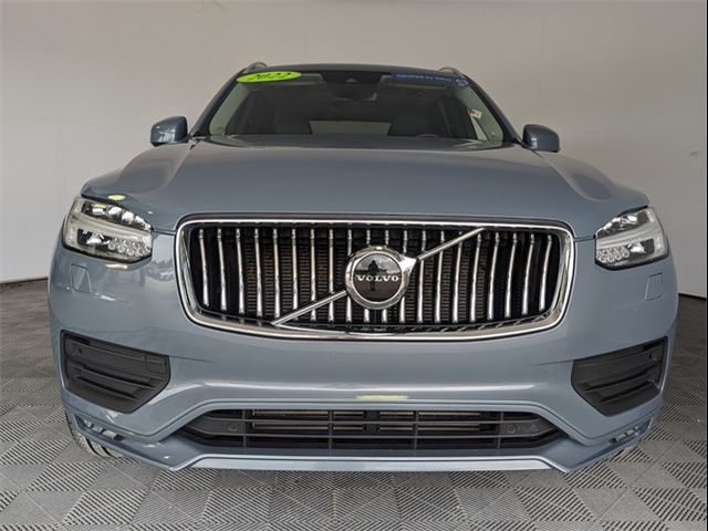 2022 Volvo XC90 Momentum