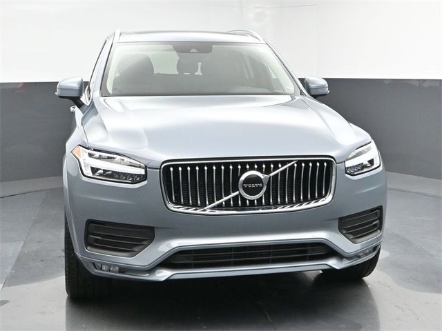 2022 Volvo XC90 Momentum