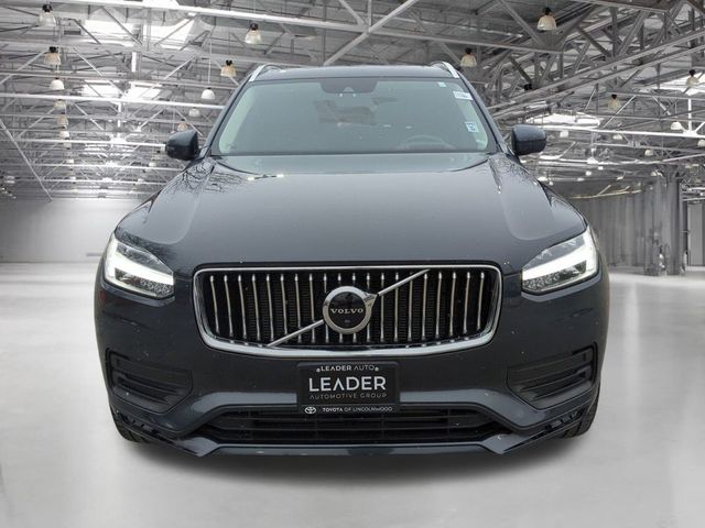 2022 Volvo XC90 Momentum