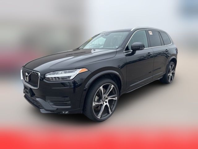 2022 Volvo XC90 Momentum