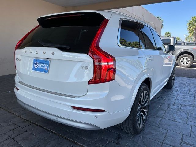 2022 Volvo XC90 Momentum