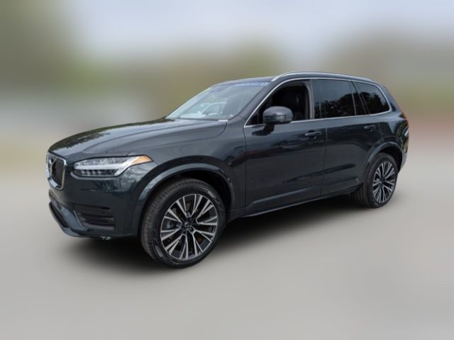 2022 Volvo XC90 Momentum