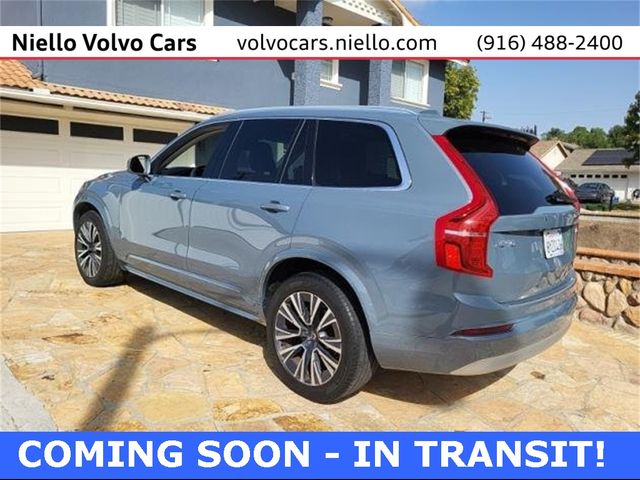 2022 Volvo XC90 Momentum