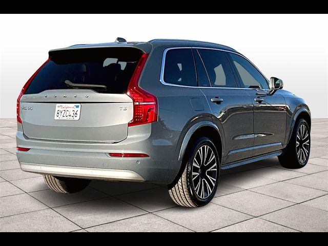 2022 Volvo XC90 Momentum