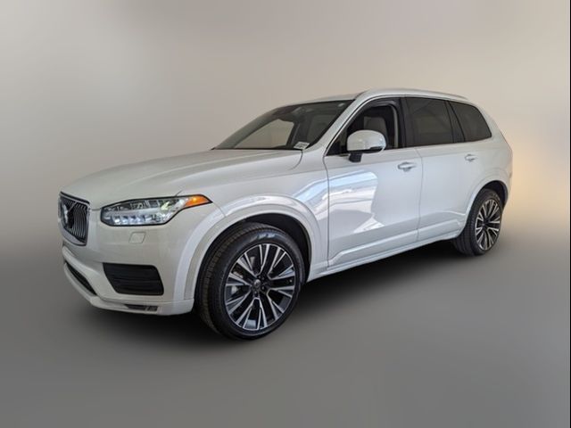 2022 Volvo XC90 Momentum