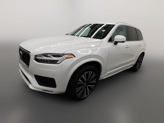 2022 Volvo XC90 Momentum