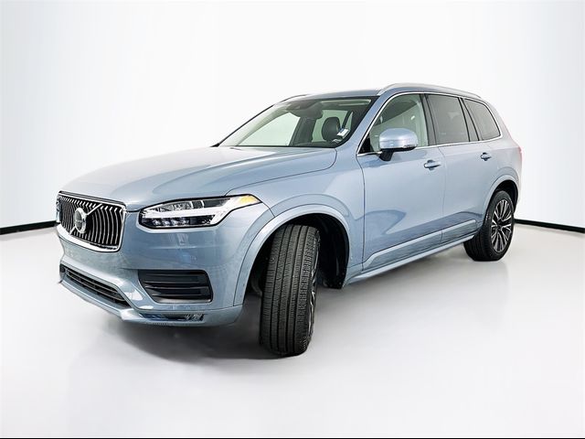 2022 Volvo XC90 Momentum