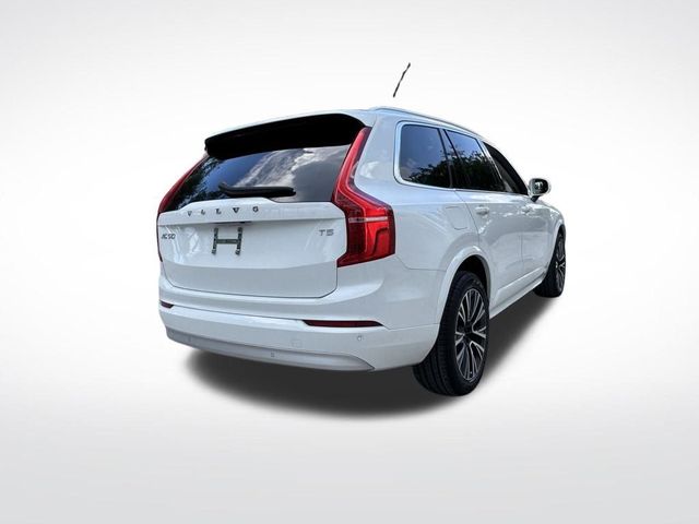 2022 Volvo XC90 Momentum