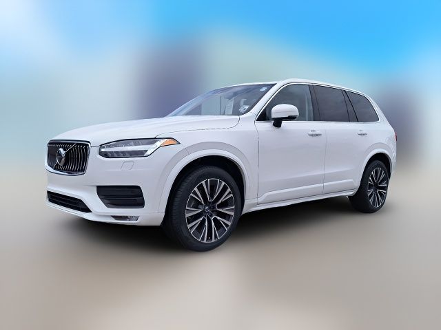 2022 Volvo XC90 Momentum