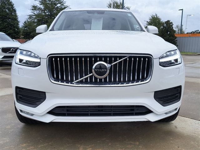 2022 Volvo XC90 Momentum