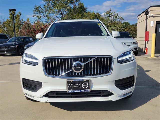 2022 Volvo XC90 Momentum