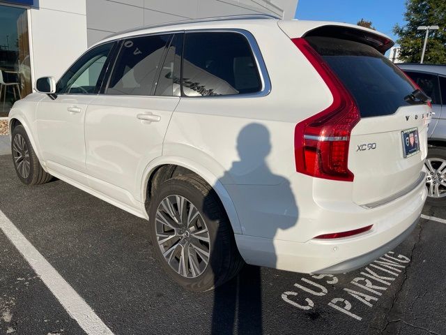 2022 Volvo XC90 Momentum