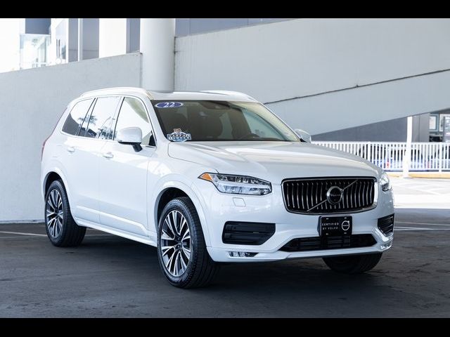 2022 Volvo XC90 Momentum