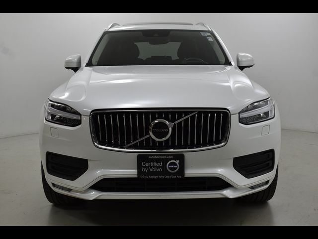 2022 Volvo XC90 Momentum