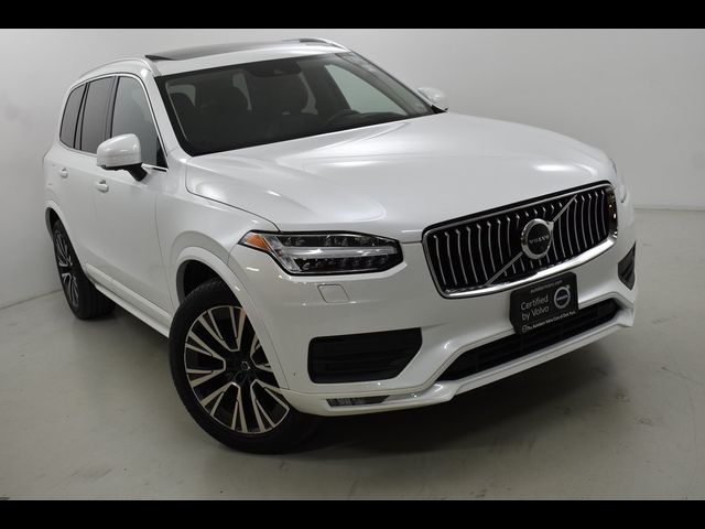 2022 Volvo XC90 Momentum