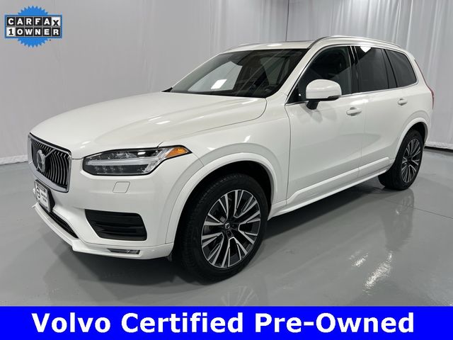 2022 Volvo XC90 Momentum